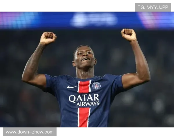 巴黎边后卫门德斯恢复合练，有望周末联赛复出